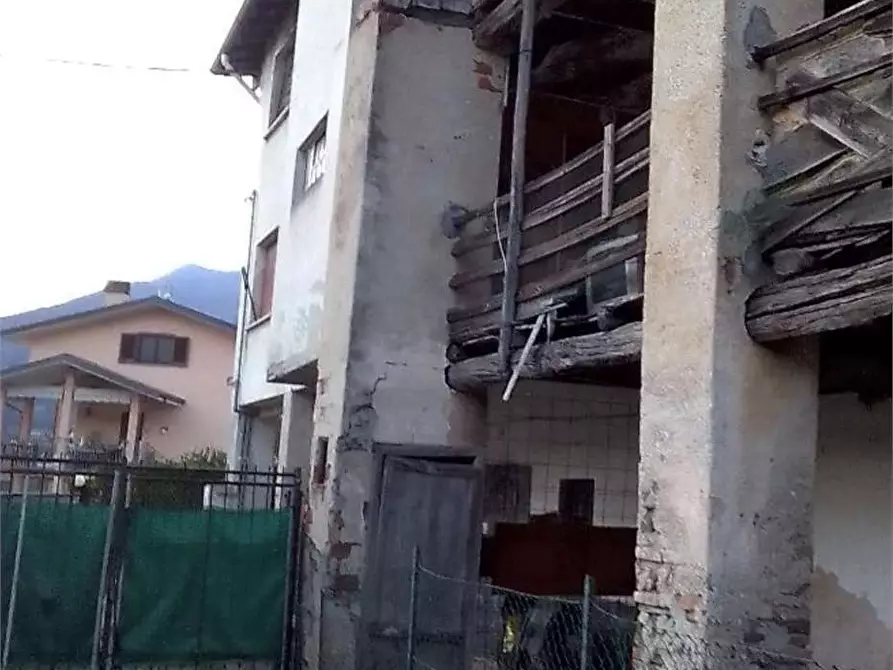 Immagine 7 di Appartamento in vendita  in Via fratelli bandiera  6 a Grantola