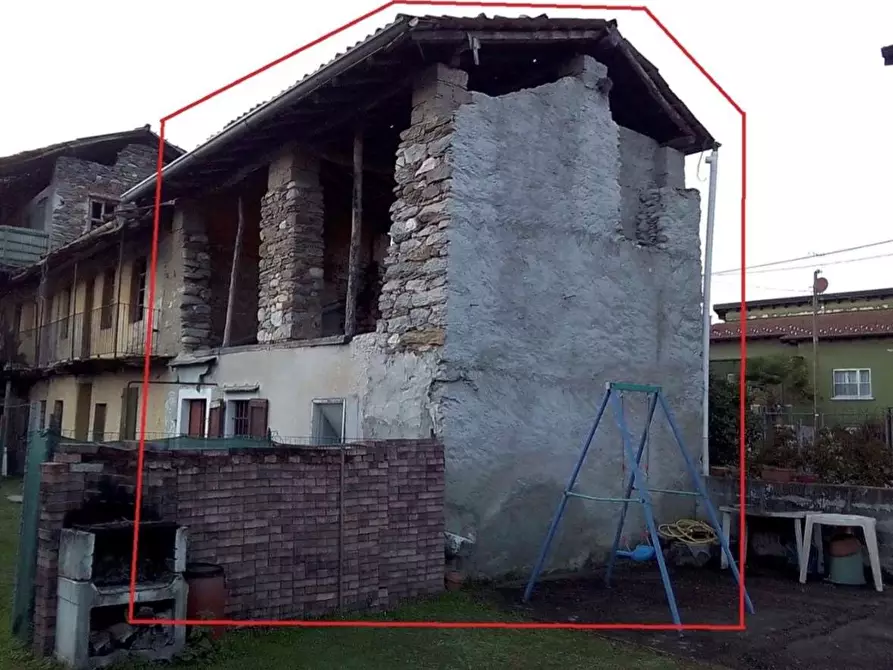 Immagine 34 di Appartamento in vendita  in Via fratelli bandiera  6 a Grantola