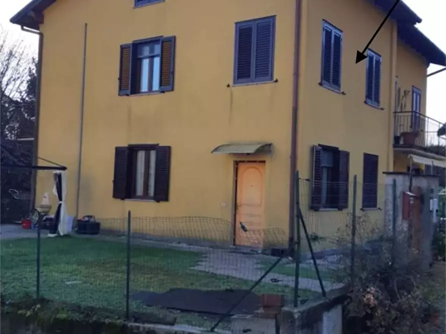 Immagine 1 di Appartamento in vendita  in Via repubblica  18/b a Cuasso Al Monte