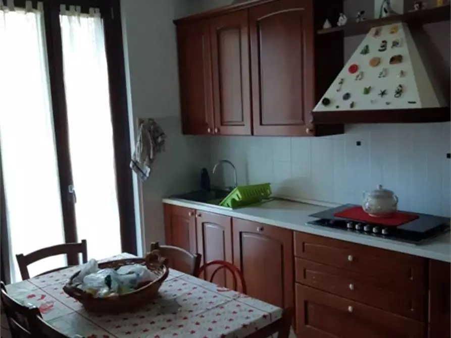 Immagine 11 di Appartamento in vendita  in Via repubblica  18/b a Cuasso Al Monte