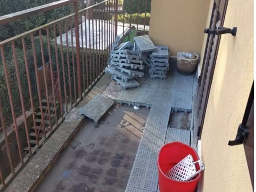 Immagine 23 di Appartamento in vendita  in Via repubblica  18/b a Cuasso Al Monte