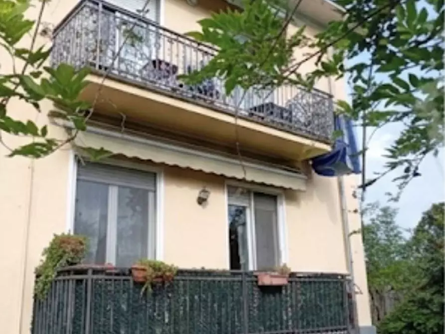 Immagine 7 di Appartamento in vendita  in Via giovanni  Xxiii a Lonate Pozzolo