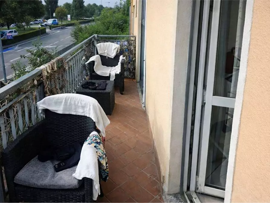 Immagine 15 di Appartamento in vendita  in Via giovanni  Xxiii a Lonate Pozzolo