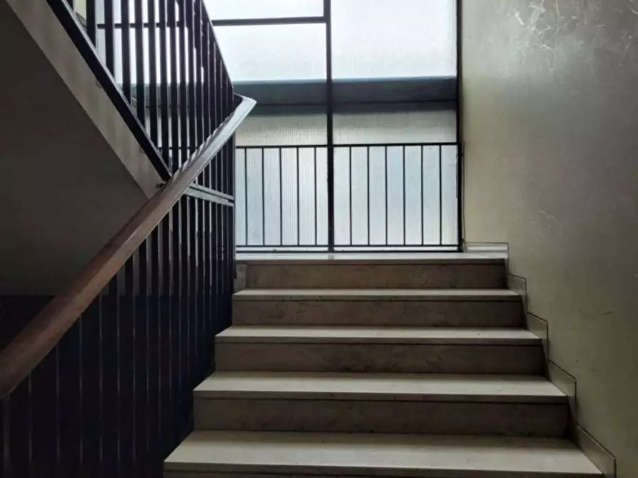 Immagine 11 di Appartamento in vendita  in Via Cesare Battisti  10 a Mariano Comense