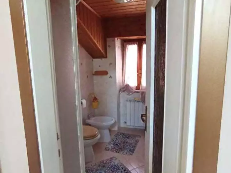 Immagine 12 di Appartamento in vendita  in Via Piazza Giuseppe Grandi 4F a Valganna