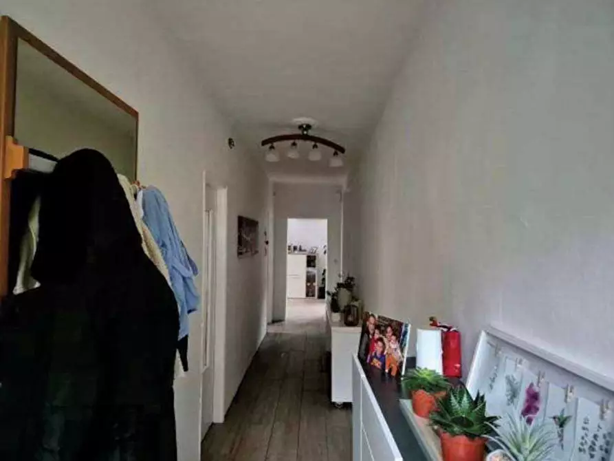 Immagine 8 di Appartamento in vendita  in Via marconi  25 a Castelveccana