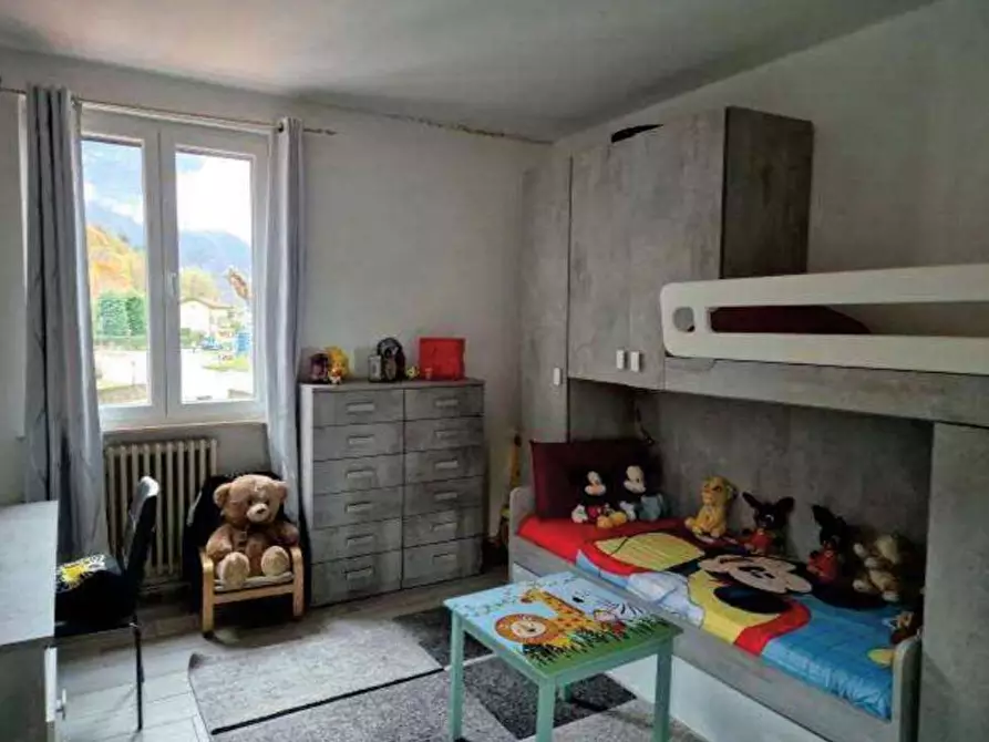 Immagine 9 di Appartamento in vendita  in Via marconi  25 a Castelveccana