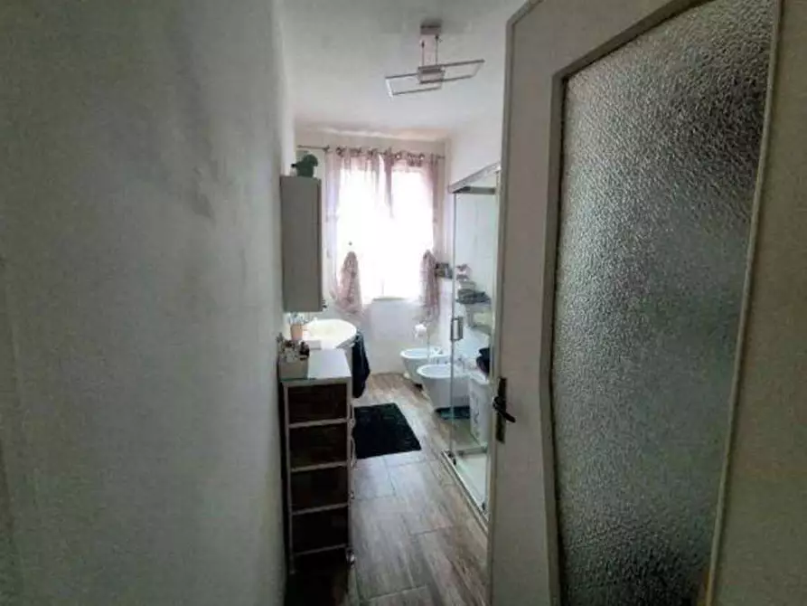 Immagine 12 di Appartamento in vendita  in Via marconi  25 a Castelveccana