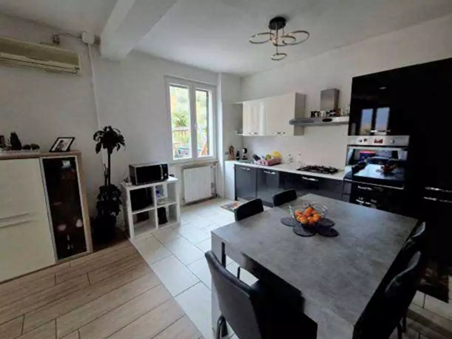 Immagine 20 di Appartamento in vendita  in Via marconi  25 a Castelveccana