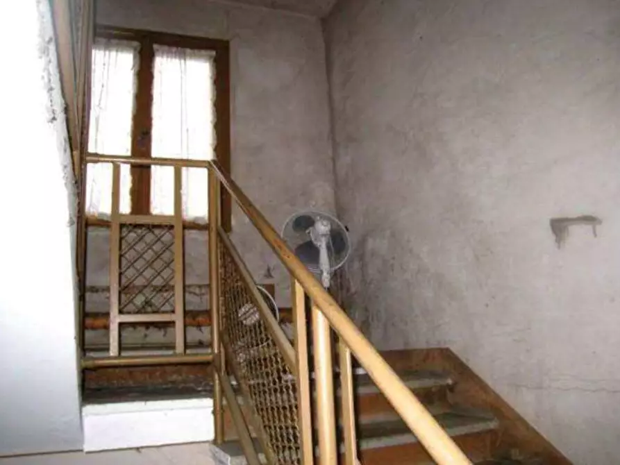 Immagine 30 di Appartamento in vendita  in Via marconi  25 a Castelveccana