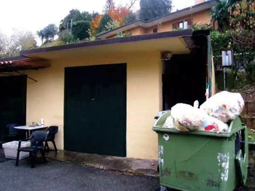 Immagine 37 di Appartamento in vendita  in Via marconi  25 a Castelveccana