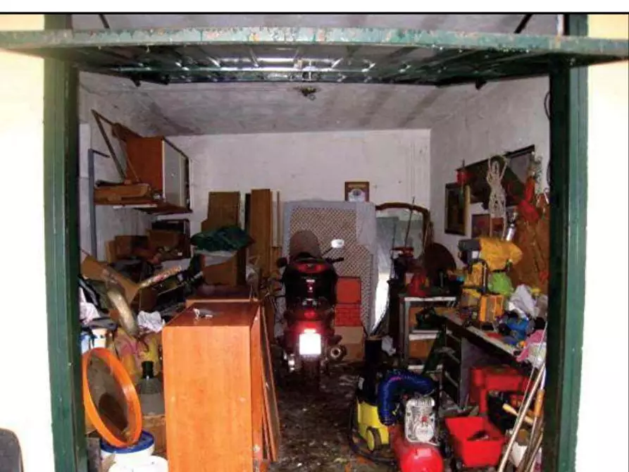 Immagine 38 di Appartamento in vendita  in Via marconi  25 a Castelveccana