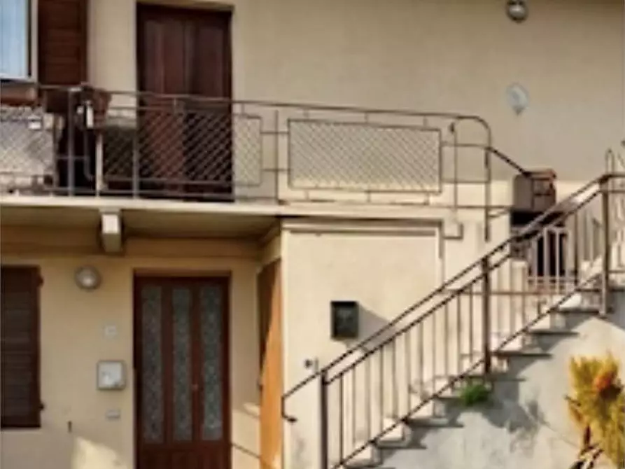 Immagine 1 di Appartamento in vendita  in Via piave 110/C a Sesto Calende