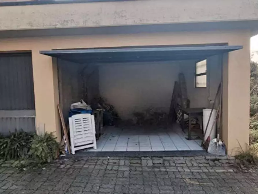 Immagine 12 di Appartamento in vendita  in Via felice cavallotti  39 a Vergiate