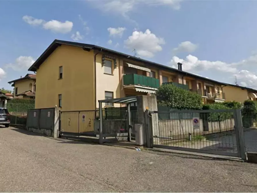 Immagine 1 di Appartamento in vendita  in Via Galliano  39 a Carnago