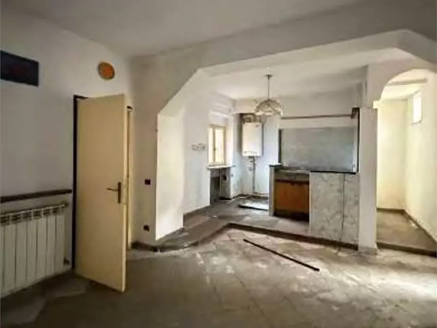 Immagine 4 di Appartamento in vendita  in Via BERTOLOTTI a Cavaria Con Premezzo