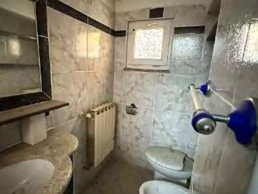 Immagine 6 di Appartamento in vendita  in Via BERTOLOTTI a Cavaria Con Premezzo