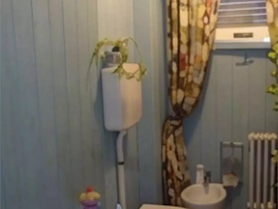 Immagine 14 di Appartamento in vendita  in Via Giuseppe Parini 1 a Mariano Comense