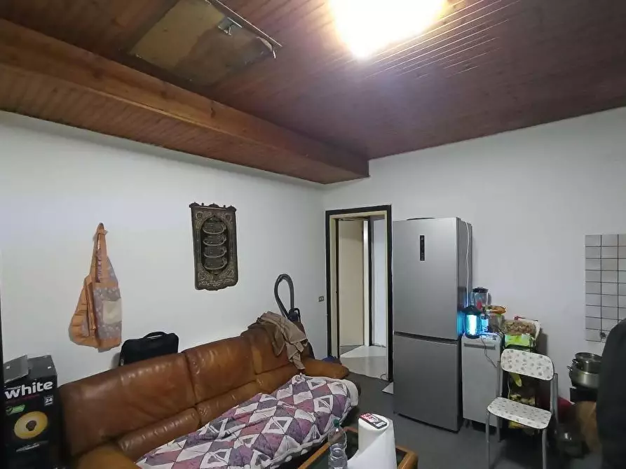 Immagine 5 di Appartamento in vendita  in Via IV Novembre  40T a Mariano Comense