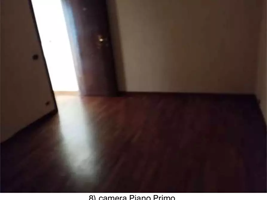 Immagine 8 di Appartamento in vendita  in Piazza Venezia 10 a Ranco