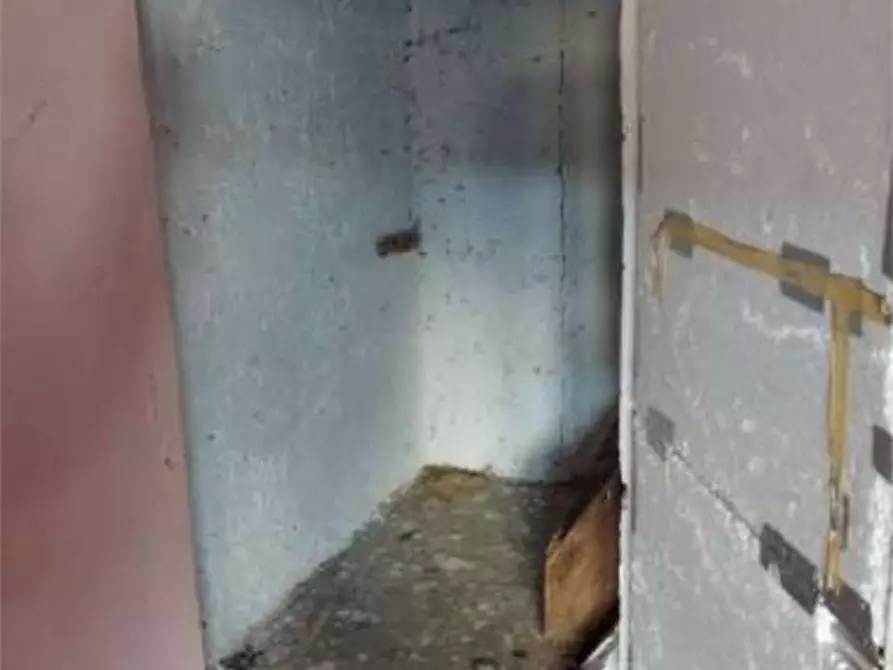 Immagine 10 di Appartamento in vendita  in Piazza Venezia 10 a Ranco