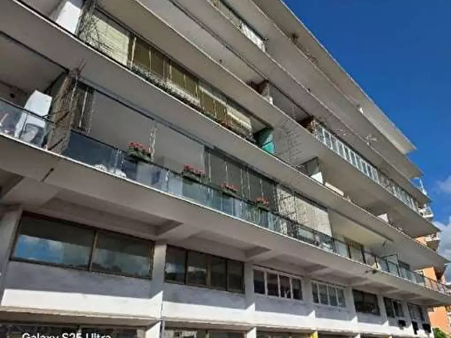 Immagine 1 di Appartamento in vendita  in Via Galileo Galilei a San Remo