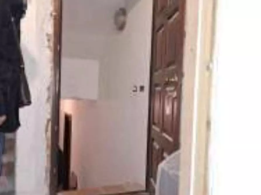 Immagine 5 di Stabile in vendita  in Via casamora 29 a Porto Ceresio