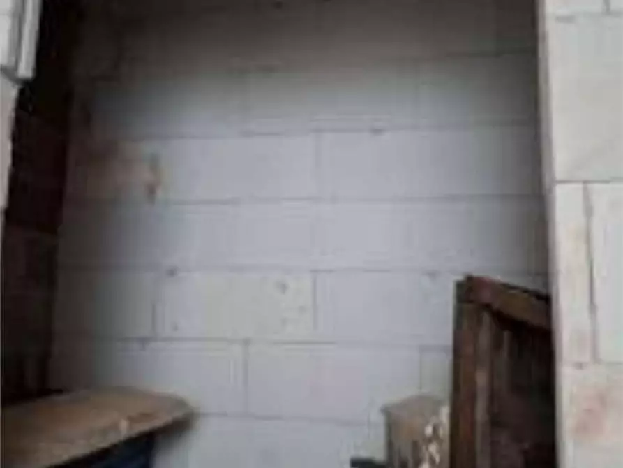 Immagine 6 di Stabile in vendita  in Via casamora 29 a Porto Ceresio