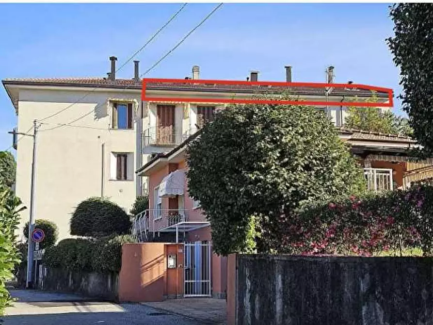 Immagine 2 di Appartamento in vendita  in Via IV Novembre 29 a Germignaga