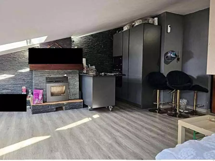 Immagine 5 di Appartamento in vendita  in Via IV Novembre 29 a Germignaga