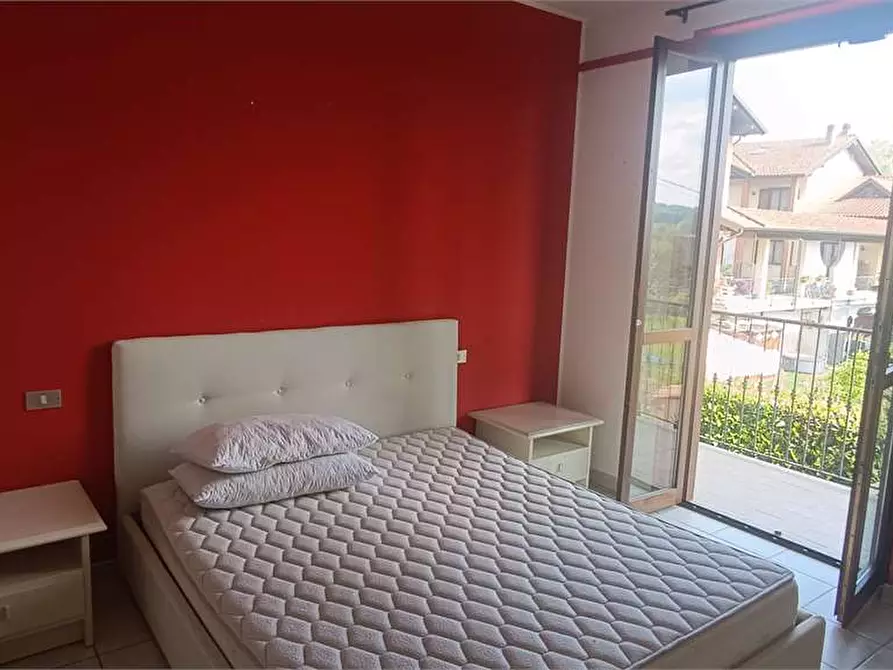 Immagine 26 di Appartamento in vendita  in via Isonzo 15 a Gemonio