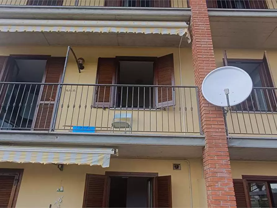 Immagine 4 di Appartamento in vendita  in via Isonzo 15 a Gemonio