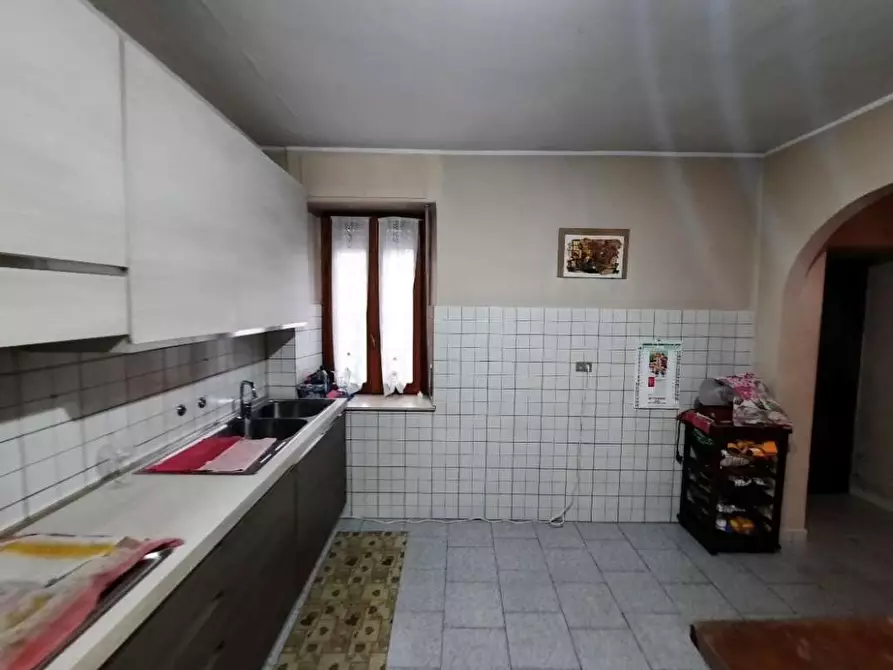 Immagine 7 di Appartamento in vendita  in Via Redipuglia  6 a Malnate