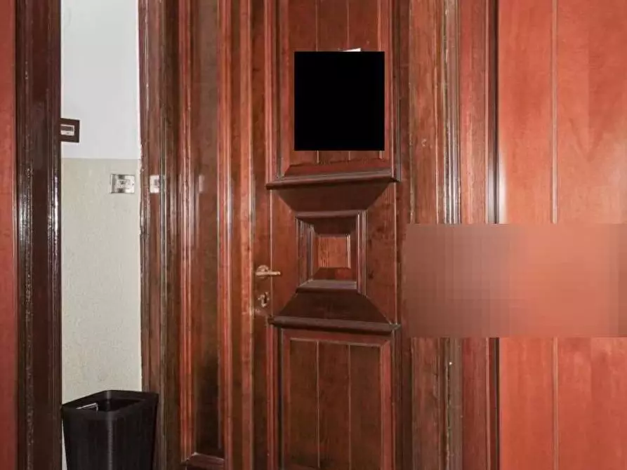 Immagine 3 di Appartamento in vendita  in Viale Valganna  56 a Varese