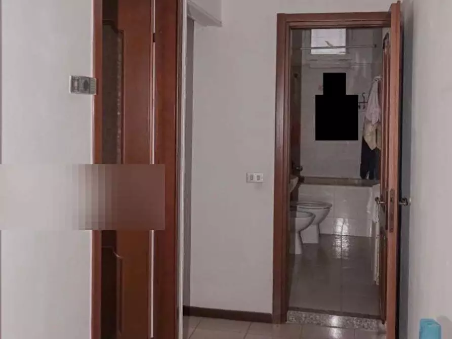 Immagine 4 di Appartamento in vendita  in Viale Valganna  56 a Varese