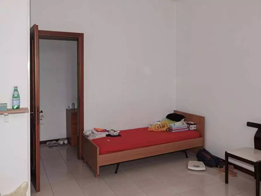 Immagine 6 di Appartamento in vendita  in Viale Valganna  56 a Varese