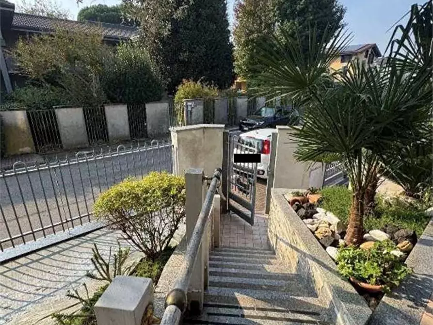 Immagine 3 di Appartamento in vendita  in Via pisa  67 a Marnate