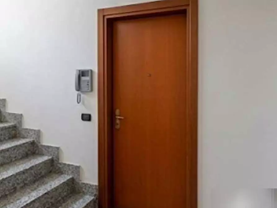 Immagine 4 di Appartamento in vendita  in Via Roma  10 a Binago
