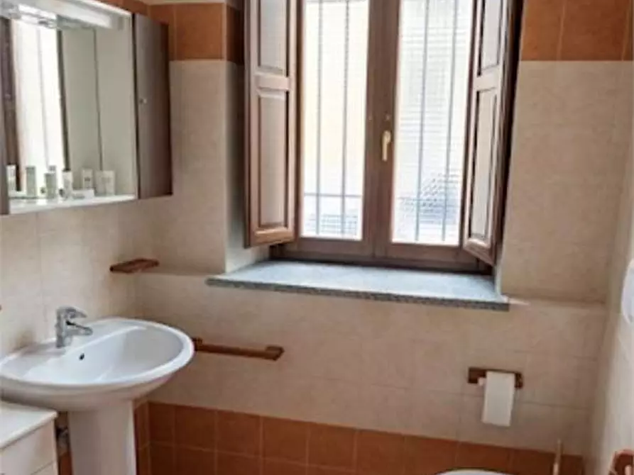 Immagine 9 di Appartamento in vendita  in Via Roma  10 a Binago