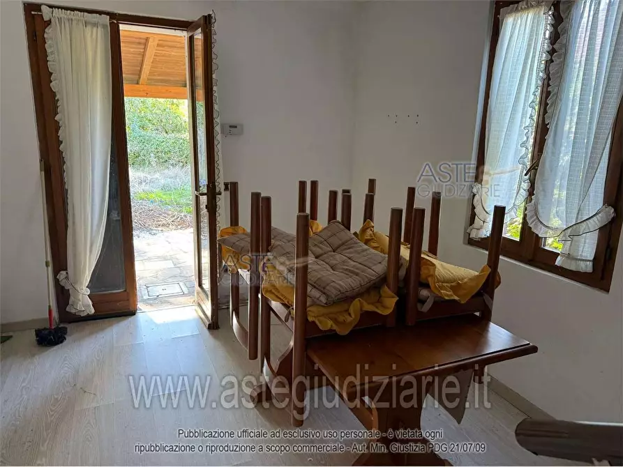 Immagine 4 di Appartamento in vendita  a Castelveccana