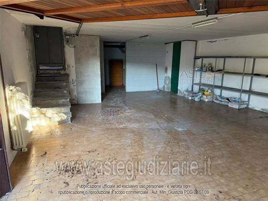Immagine 10 di Appartamento in vendita  a Castelveccana