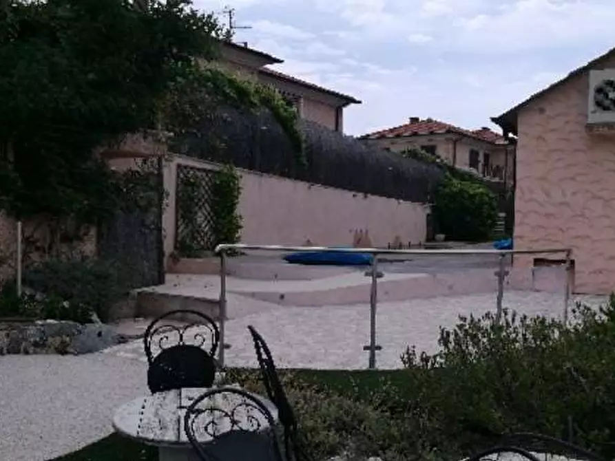 Immagine 3 di Casa indipendente in vendita  in Via Seuta snc SNC a Diano Castello