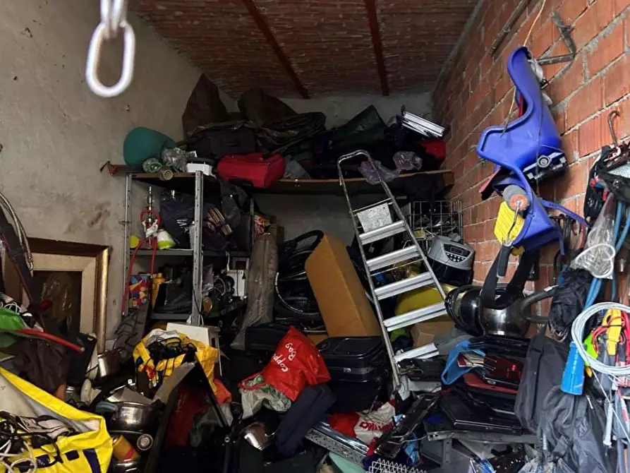 Immagine 8 di Appartamento in vendita  in Via VIGNOLA  2 a Somma Lombardo