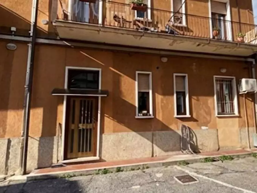 Immagine 3 di Appartamento in vendita  in Via del fagiano  2 a Busto Arsizio