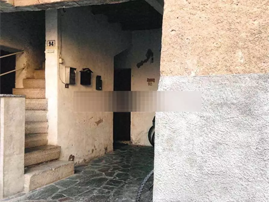 Immagine 2 di Appartamento in vendita  in Via Per Saruggia a Albavilla