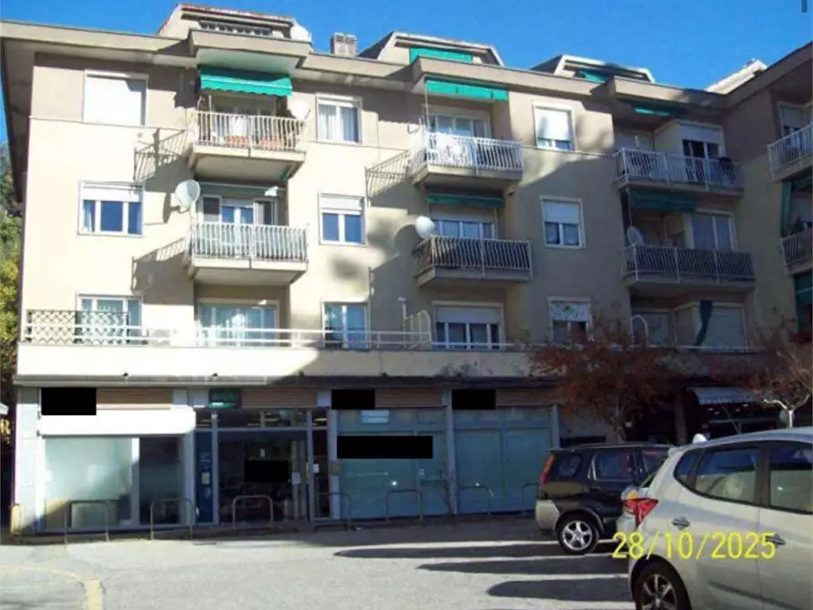 Immagine 1 di Appartamento in vendita  in Via Valcuvia 21 a Cittiglio