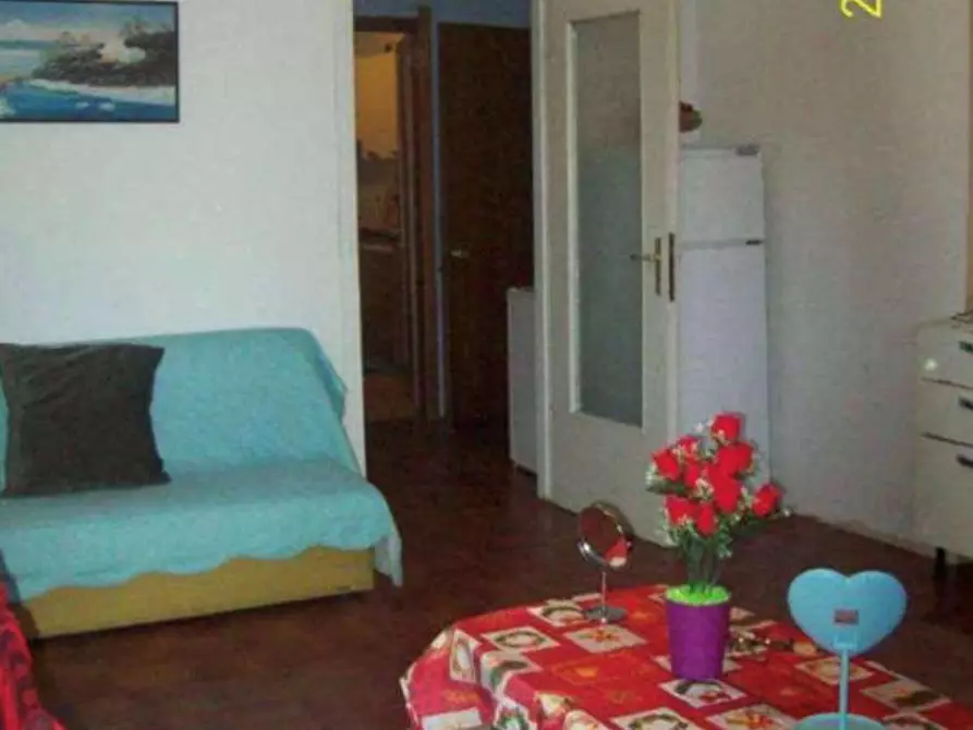 Immagine 4 di Appartamento in vendita  in Via Valcuvia 21 a Cittiglio
