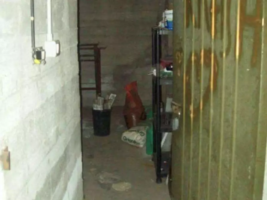 Immagine 10 di Appartamento in vendita  in Via Valcuvia 21 a Cittiglio