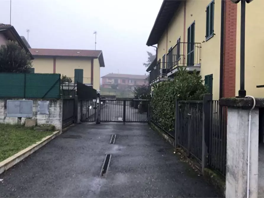 Immagine 5 di Appartamento in vendita  in Via Genova  117/1 a Mercallo