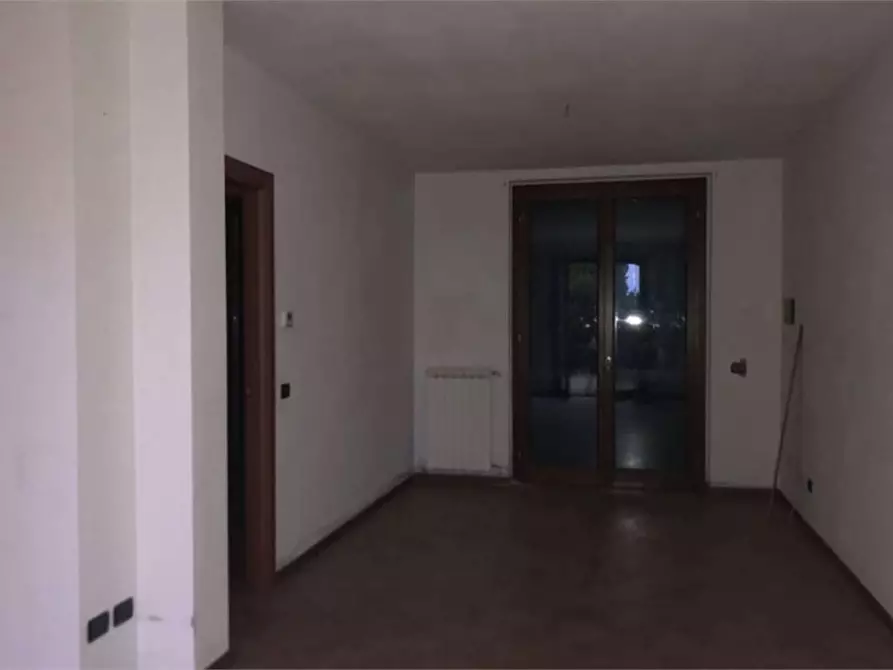 Immagine 7 di Appartamento in vendita  in Via Genova  117/1 a Mercallo